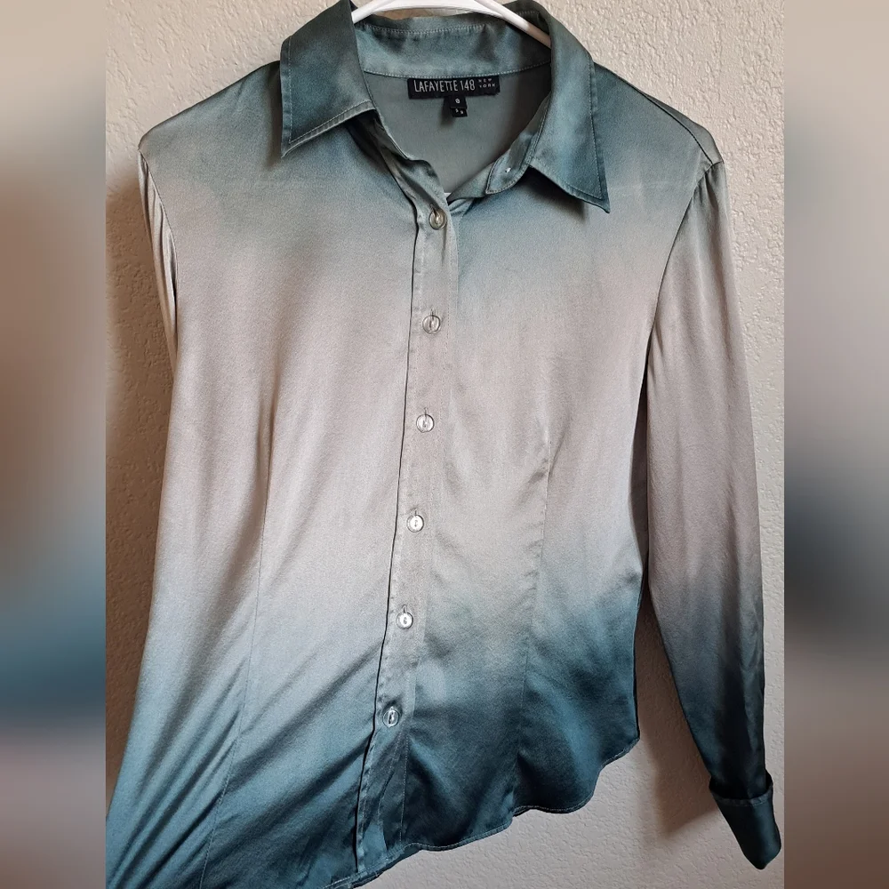 Lafayette 148 Blue Ombre Button Down Longsleeve Top Size 8 - Picture 3 of 7